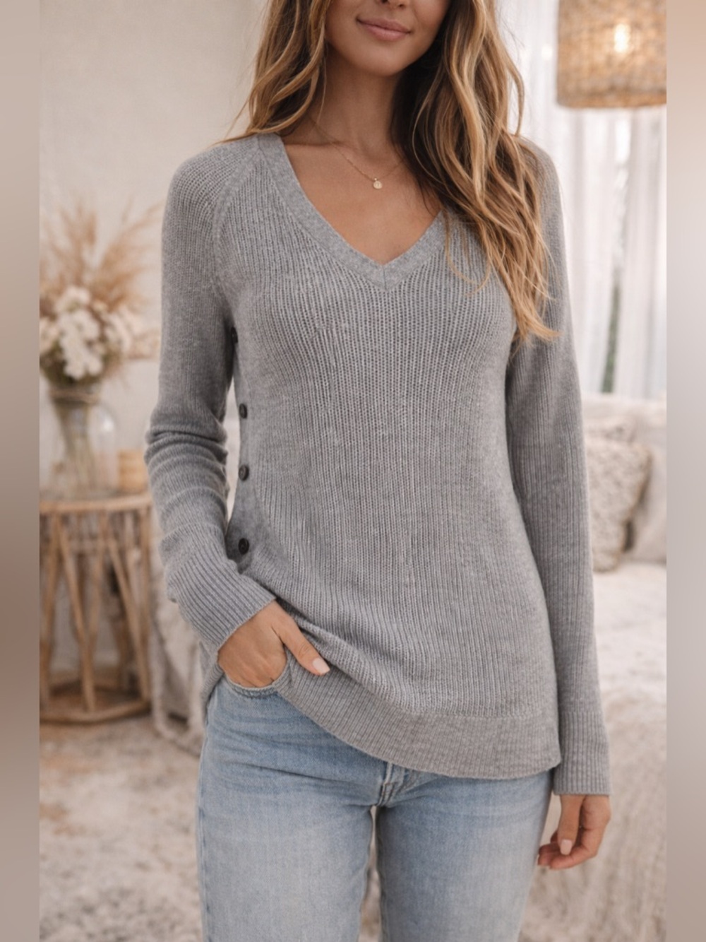 Banana Republic Gray V-Neck Knit Sweater Side Button Detail XS